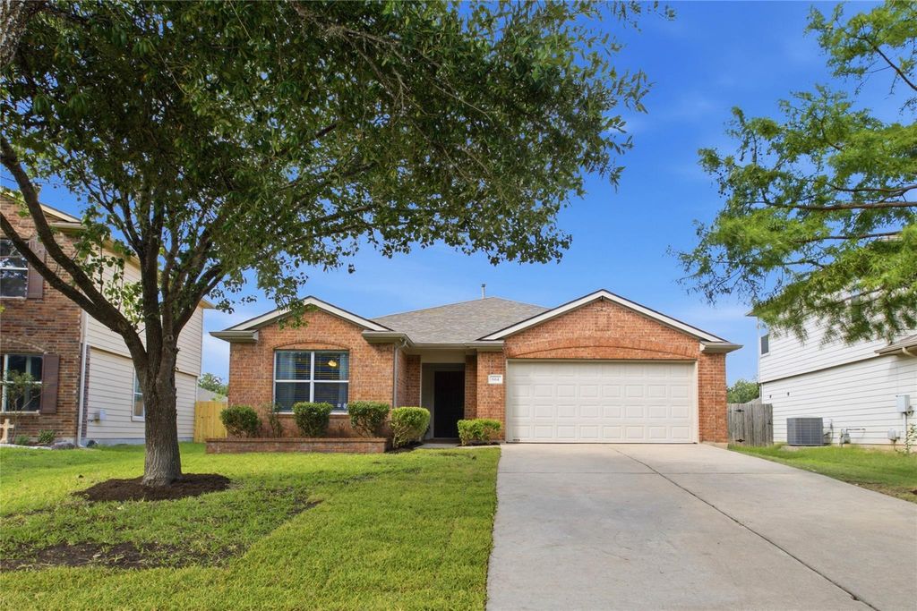 664 Hometown PKWY, Kyle, TX 78640