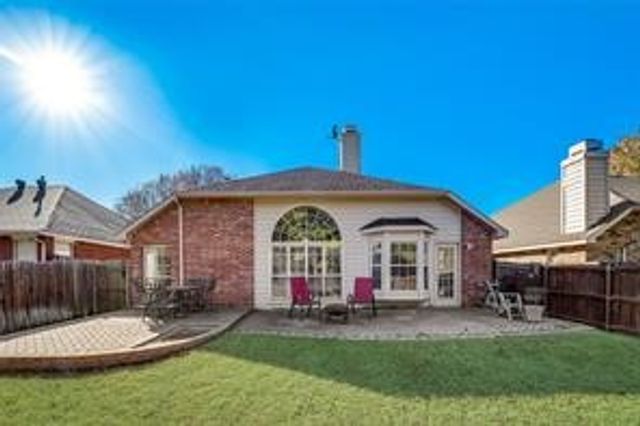 1916 Centenary Drive, Flower Mound, TX 75028