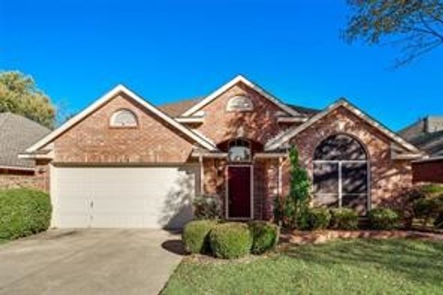 1916 Centenary Drive, Flower Mound, TX 75028