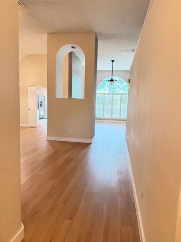 1916 Centenary Drive, Flower Mound, TX 75028
