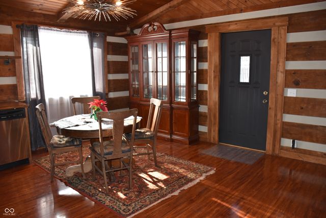 6271 E Spring Lake Road, Mooresville, IN 46158