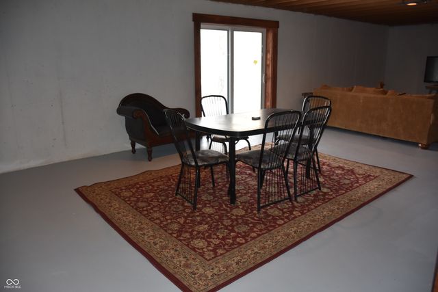 6271 E Spring Lake Road, Mooresville, IN 46158