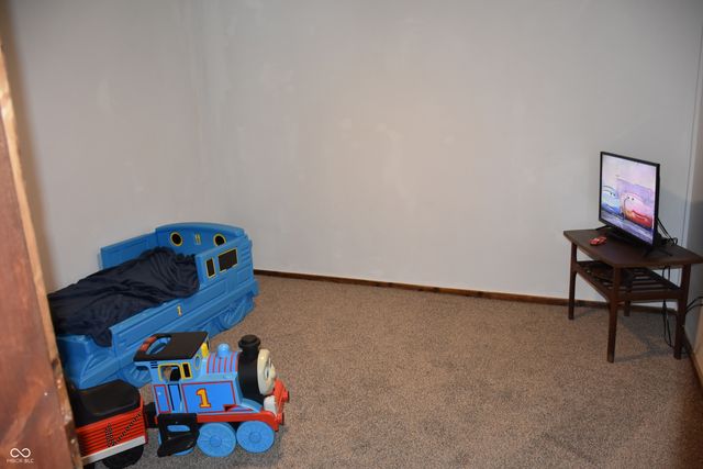 6271 E Spring Lake Road, Mooresville, IN 46158