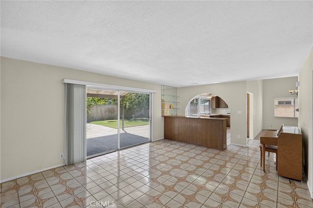 8932 Ernest Fulsom, Garden Grove, CA 92841