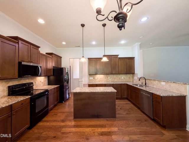 1788 Micahs Way N, Spring Lake, NC 28390