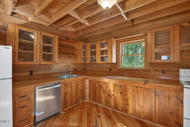 917 Roads End, Pittsboro, NC 27312