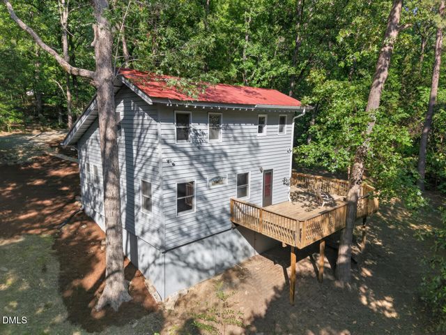 917 Roads End, Pittsboro, NC 27312