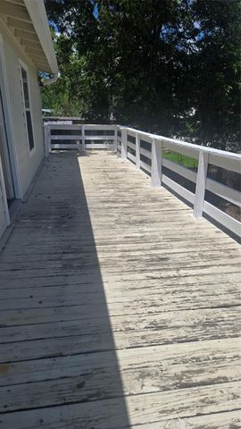 3810 Chanterway Street, Bacliff, TX 77518
