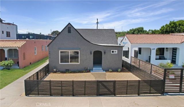 3515 S Norton Avenue, Los Angeles, CA 90018