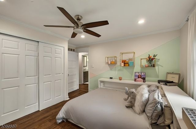246 Park Ave, Allendale Boro, NJ 07401