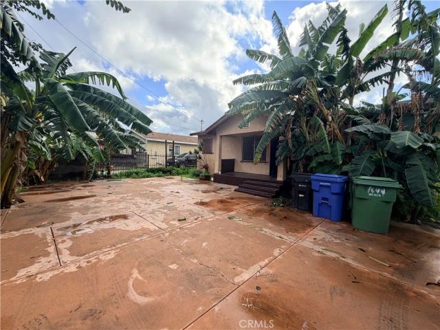 1644 E 110th, Los Angeles, CA 90059