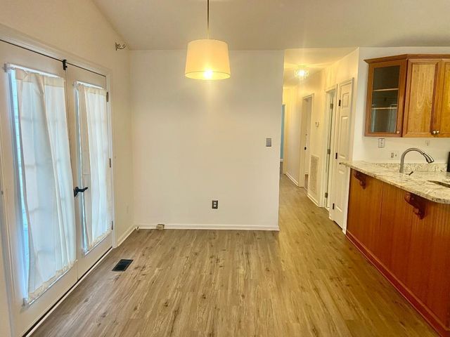 102 Shotts Court, Cary, NC 27511