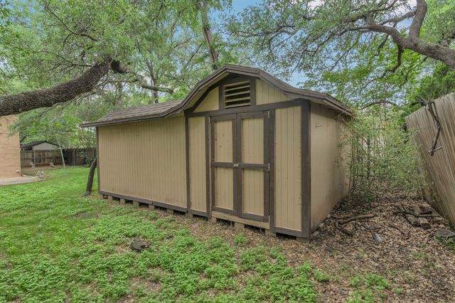 7804 Skylake Drive, Fort Worth, TX 76179