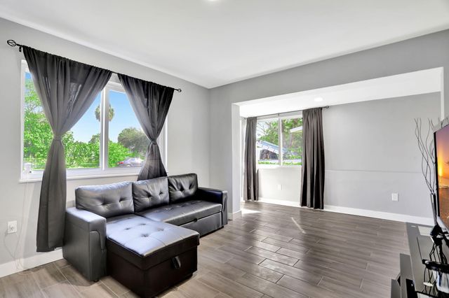 3440 NW 8th Court, Fort Lauderdale, FL 33311