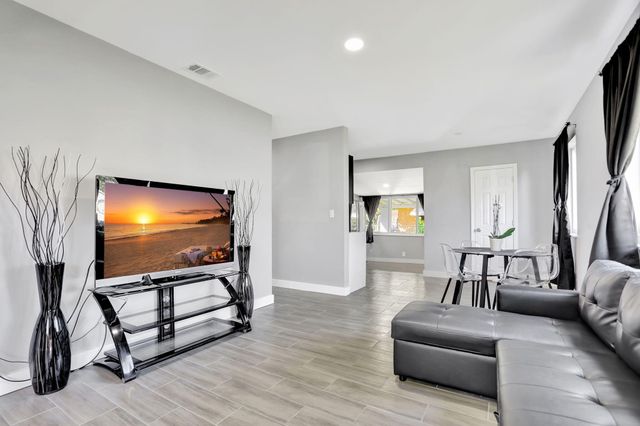 3440 NW 8th Court, Fort Lauderdale, FL 33311