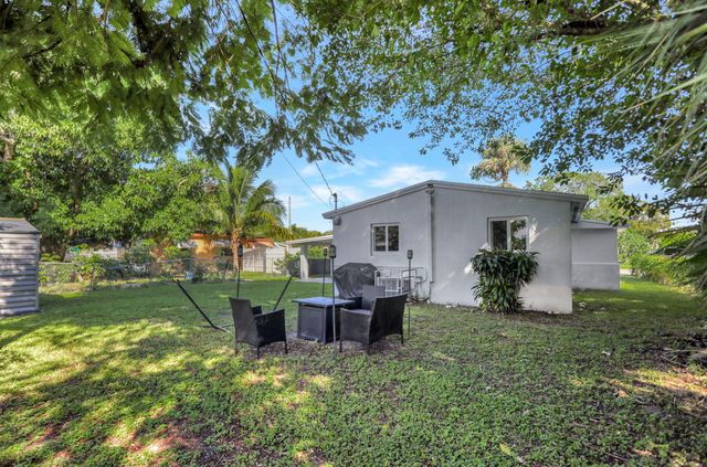 3440 NW 8th Court, Fort Lauderdale, FL 33311