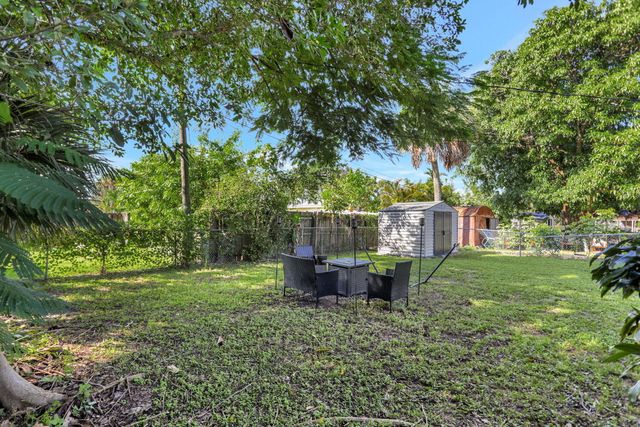 3440 NW 8th Court, Fort Lauderdale, FL 33311