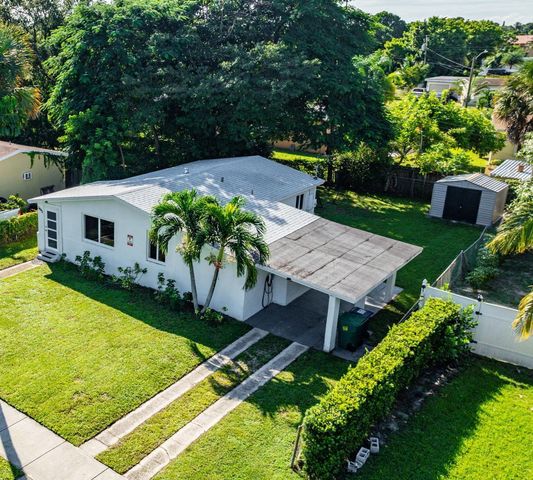3440 NW 8th Court, Fort Lauderdale, FL 33311