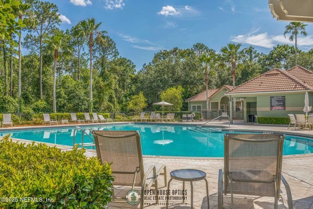 7701 TIMBERLIN PARK Boulevard, 331, Jacksonville, FL 32256