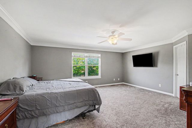 1612 Creekview Drive, Florence, KY 41042