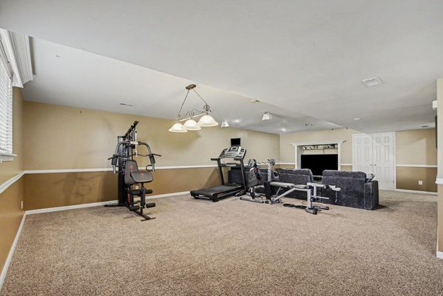 1612 Creekview Drive, Florence, KY 41042