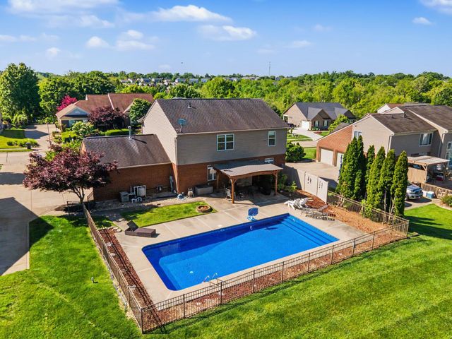 1612 Creekview Drive, Florence, KY 41042