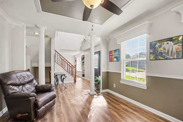 1612 Creekview Drive, Florence, KY 41042