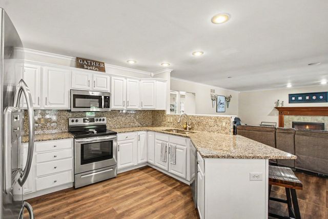 1612 Creekview Drive, Florence, KY 41042