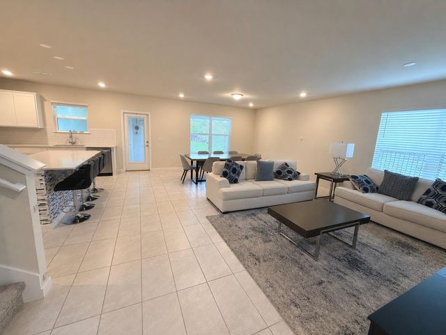 4086 LUSH VIEW DRIVE, Apopka, FL 32712