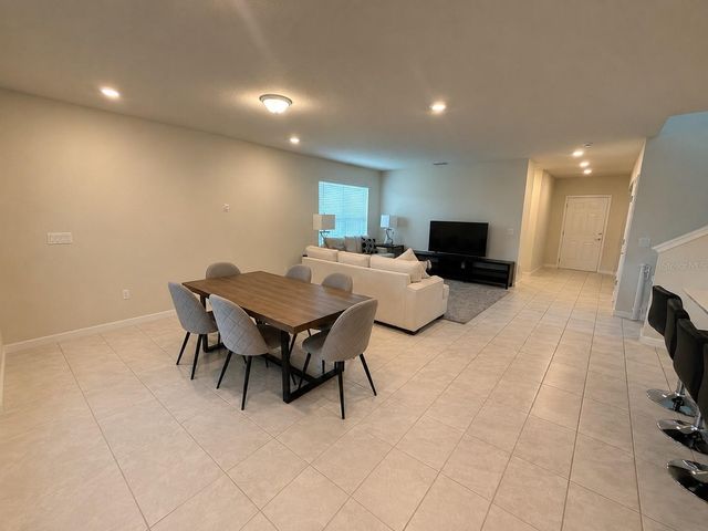 4086 LUSH VIEW DRIVE, Apopka, FL 32712