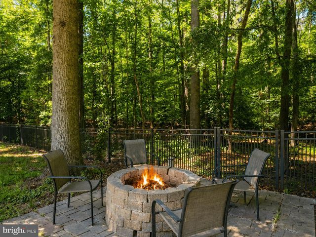 38 JERDONE ISLAND, Bumpass, VA 23024