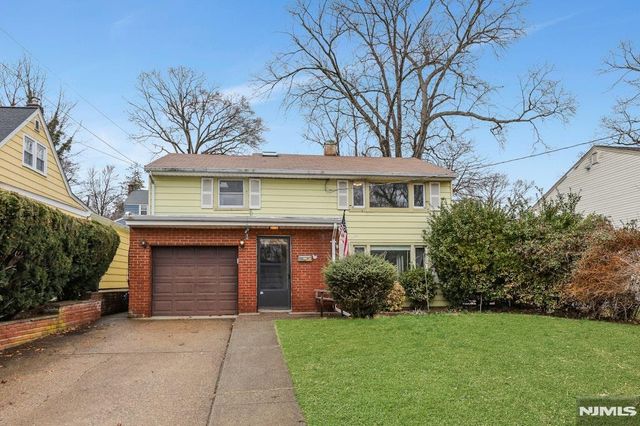 95 Grove Street, Waldwick, NJ 07463