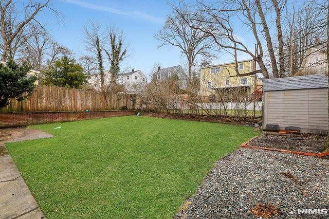 95 Grove Street, Waldwick, NJ 07463