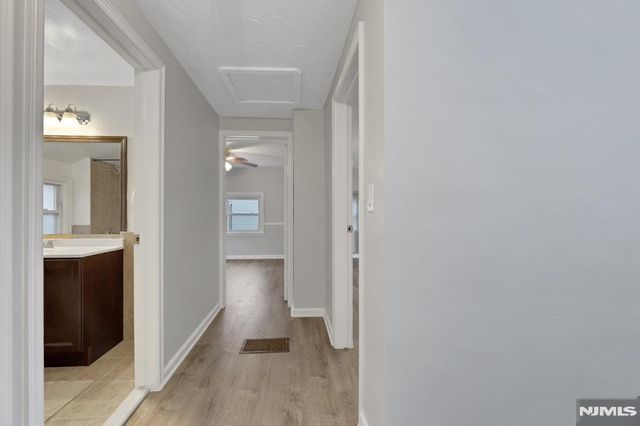 95 Grove Street, Waldwick, NJ 07463