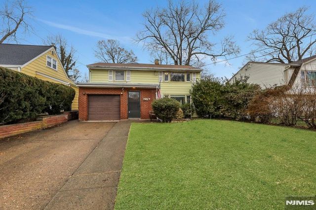 95 Grove Street, Waldwick, NJ 07463