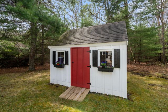 57 Fairhaven Lane, Marstons Mills, MA 02648
