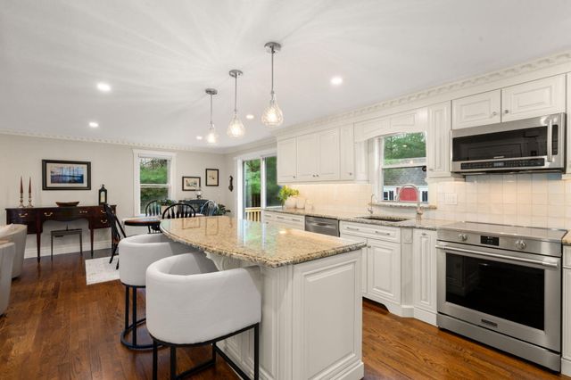 57 Fairhaven Lane, Marstons Mills, MA 02648