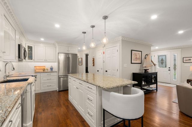 57 Fairhaven Lane, Marstons Mills, MA 02648