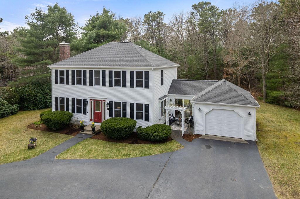 57 Fairhaven Lane, Marstons Mills, MA 02648