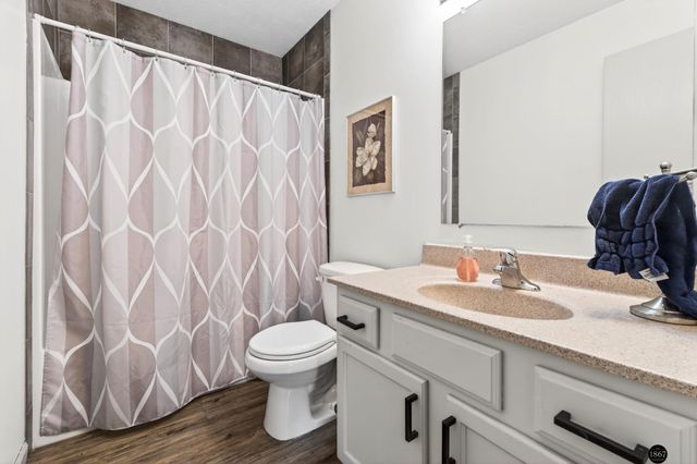 1155 Cottonwood Street, Bennet, NE 68317