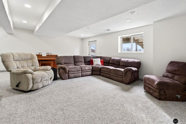 1155 Cottonwood Street, Bennet, NE 68317