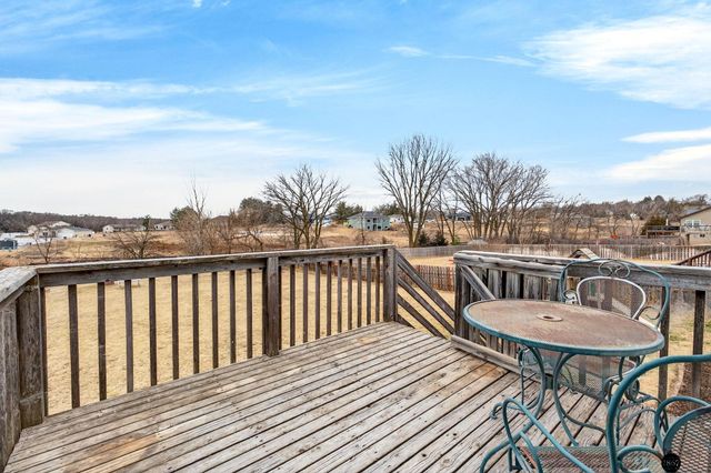 1155 Cottonwood Street, Bennet, NE 68317