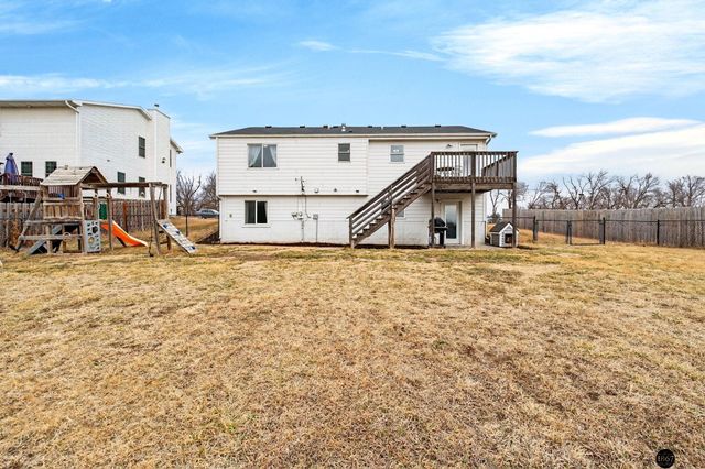 1155 Cottonwood Street, Bennet, NE 68317