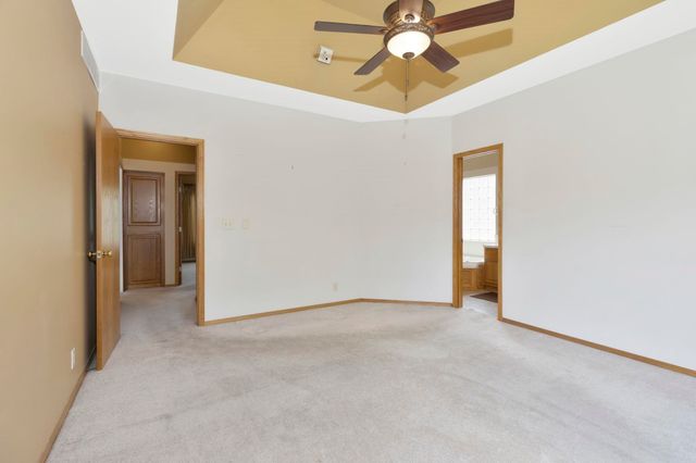 4551 N Fritillary, Bel Aire, KS 67226