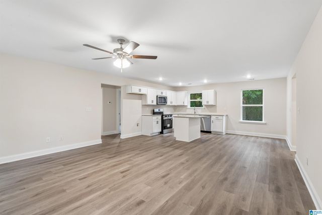 248 MABELON COURT, Hueytown, AL 35023