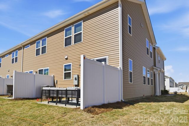 7025 Cerris Drive, Charlotte, NC 28269
