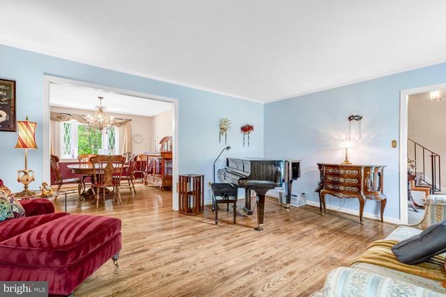 4217 SCOTLAND RD, Alexandria, VA 22309