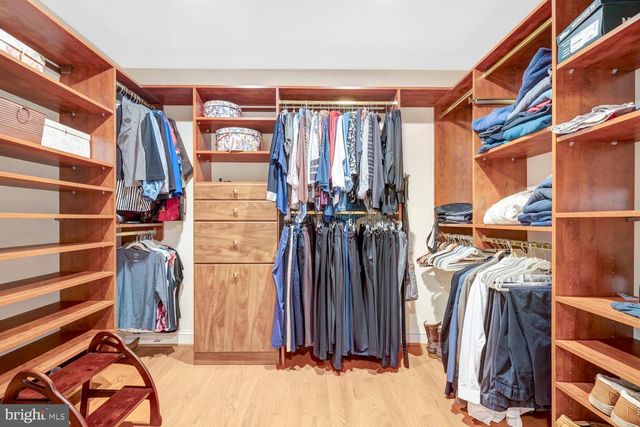 4217 SCOTLAND RD, Alexandria, VA 22309