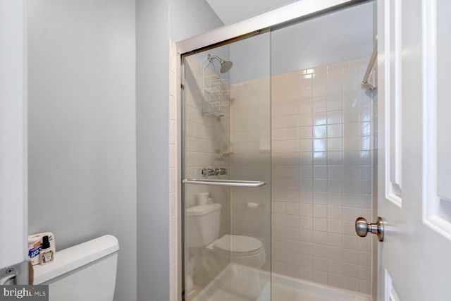 4217 SCOTLAND RD, Alexandria, VA 22309