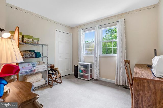 4217 SCOTLAND RD, Alexandria, VA 22309